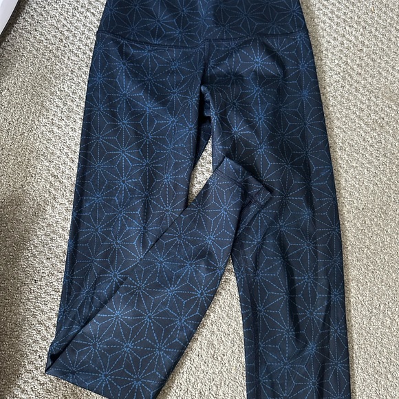Lululemon Leggings - Picture 2 of 2